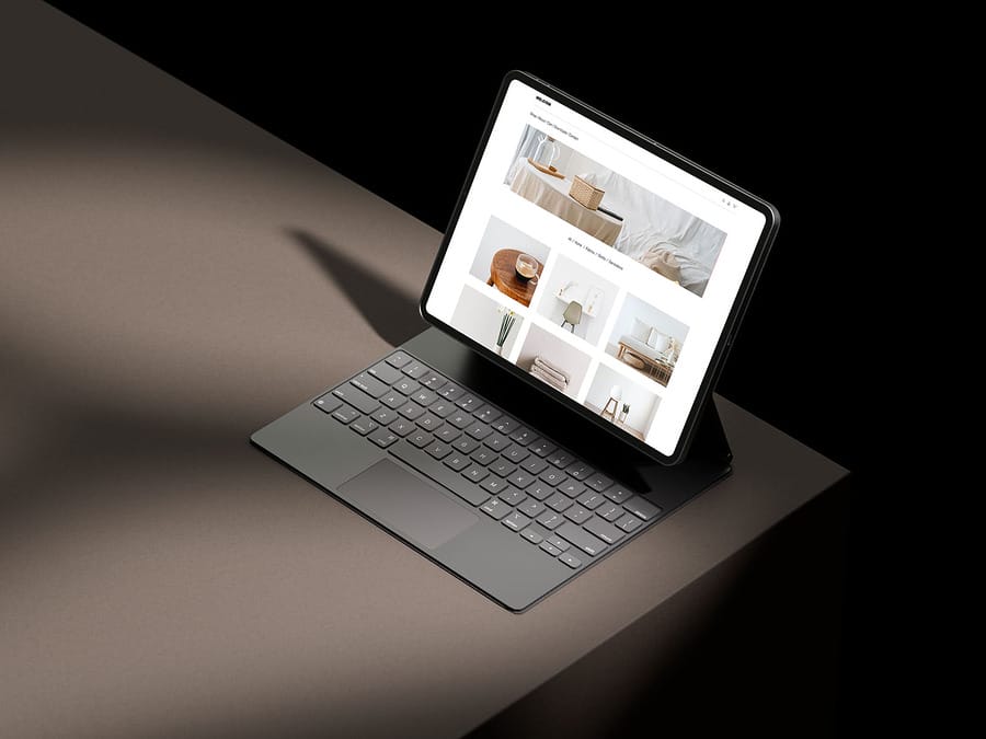 Tablet on dark background mockup 