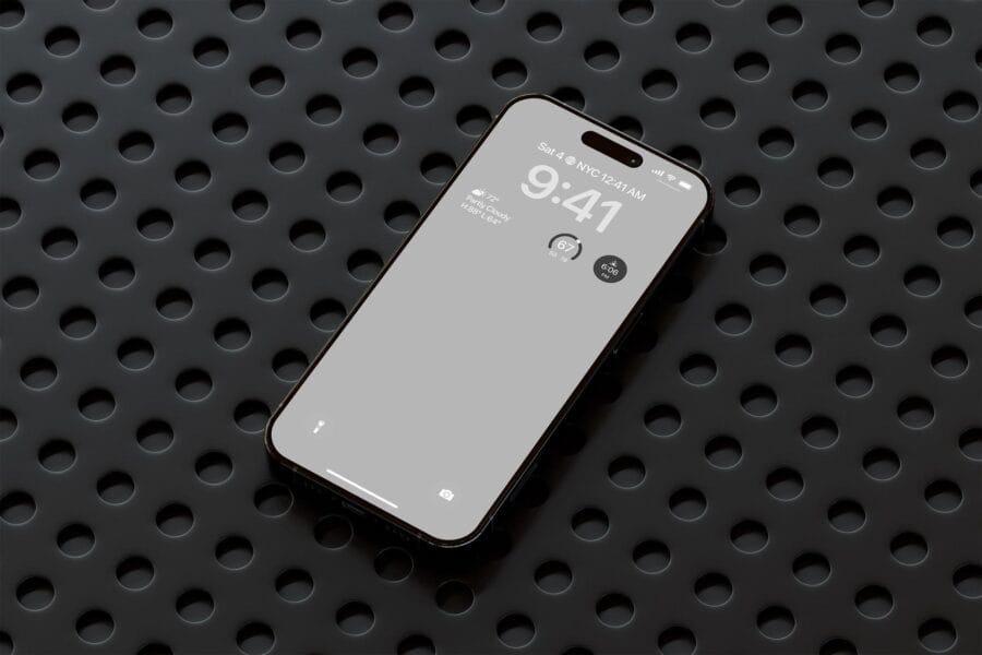 free iPhone 16 pro mockup