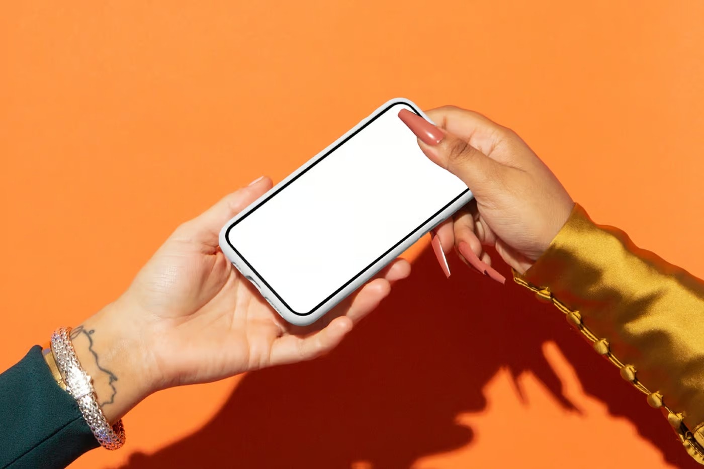 free iphone pro mockup in case